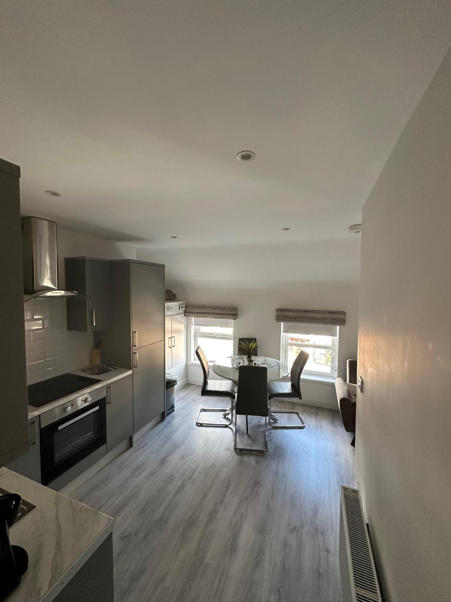 Westland Suites - Stylish, Modern, Elegant, Central Apartments A Лондондерри Экстерьер фото